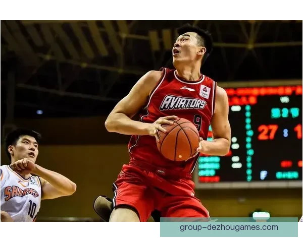 连利弗哥玫瑰战胜东士特宁以4比3逆转获胜精彩回顾